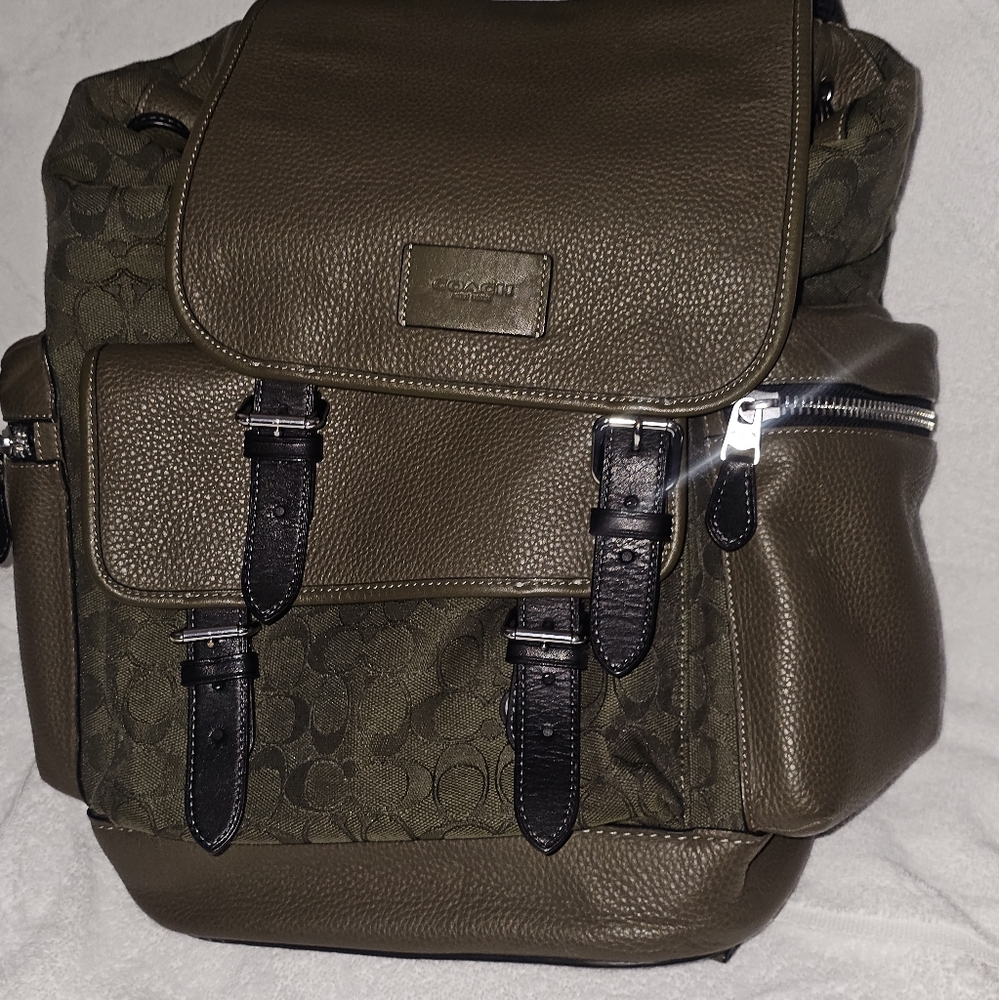Coach Khaki and Brown Signature Backpack - Picture 4 of 4